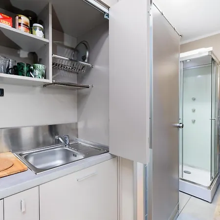 Apartment Comodo A Due Passi Dal Centro Citta - Fermata Metro 