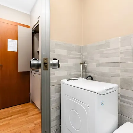 Comodo A Due Passi Dal Centro Citta - Fermata Metro 