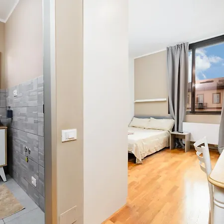 Comodo A Due Passi Dal Centro Citta - Fermata Metro 